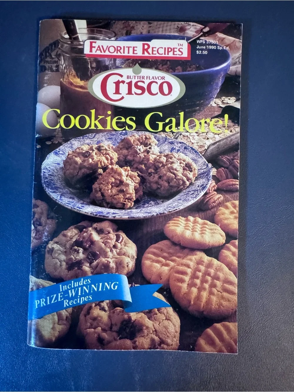 Vintage 1990 Crisco Cookies Galore Favorite Recipes Cookbook Magazine